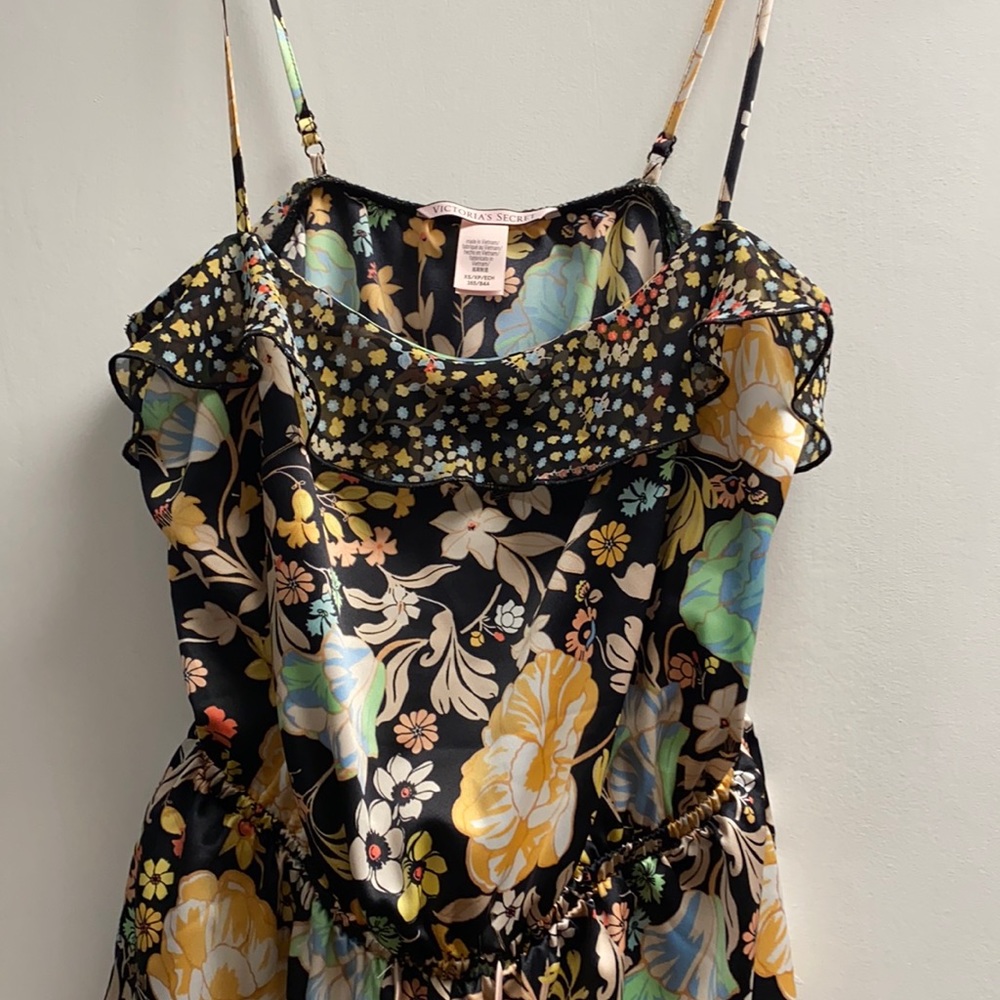 Victoria’s Secret Romper XS